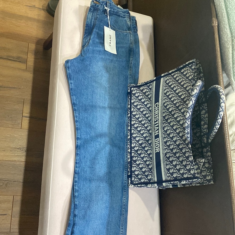Frame Jeans 90 style size 28